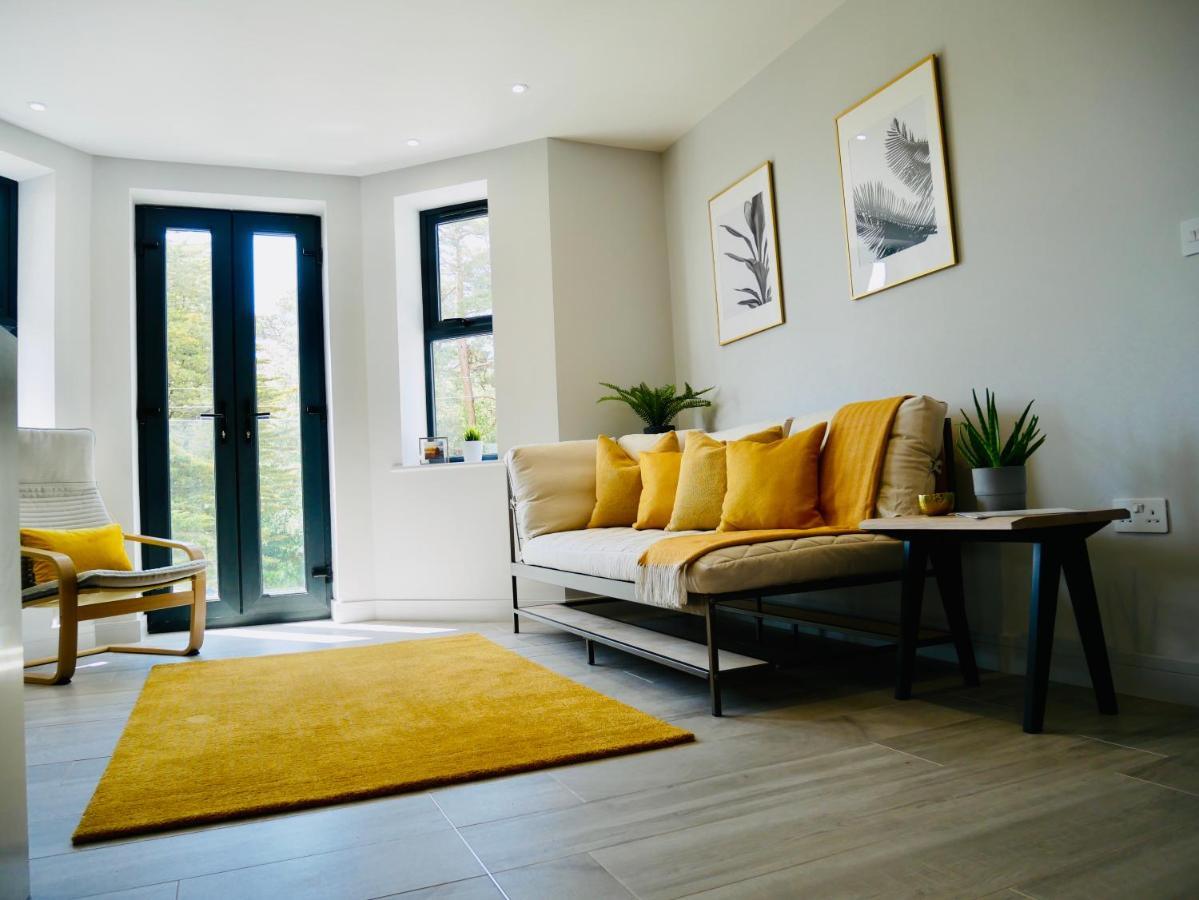Beautiful Alumpointe Apartment - 400M To The Beach Bournemouth Exteriör bild